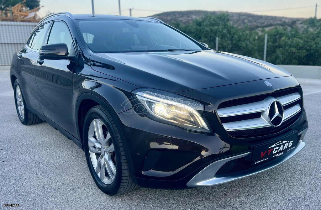 Mercedes-Benz GLA 200 2016 2.2 Diesel Urban 7G-DCT/ΑΥΤΟΜΑΤΟ/ΟΘΟΝΗ/ΔΕΡΜΑ/PARKTRONIC/EU6