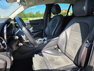 Mercedes-Benz GLC 350 2017 e 4Matic AMG-Line-thumb-11