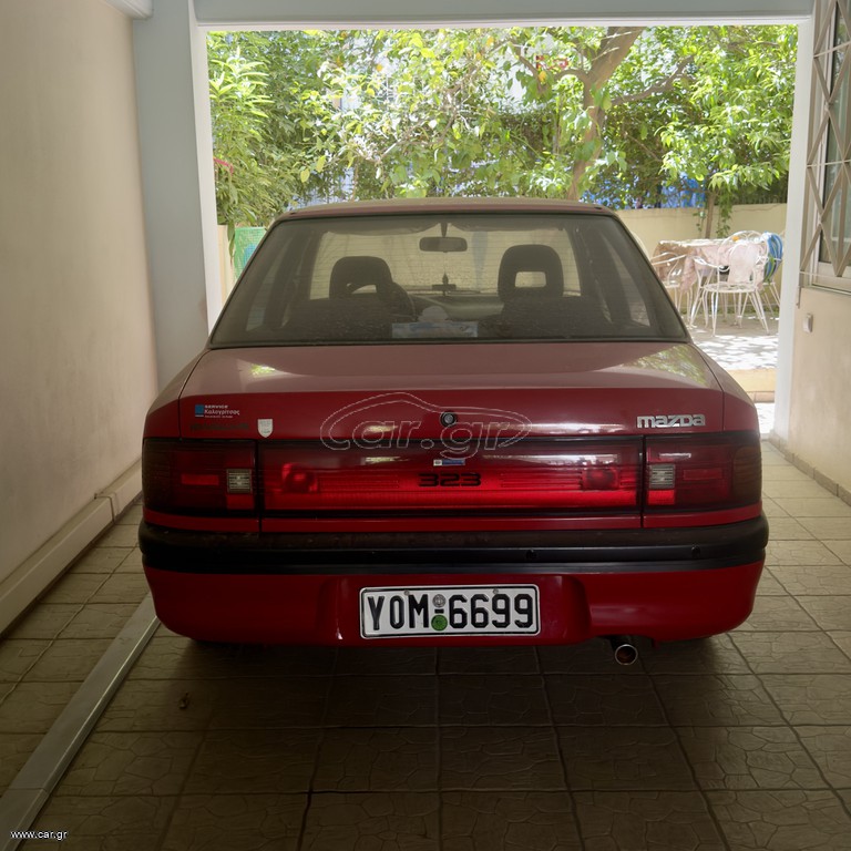 Mazda 323 1991 sedan