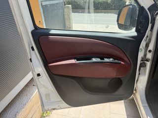 Κλούβα Fiat 2014 DOBLO DIESEL MAXI-thumb-8