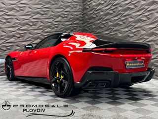 Ferrari 12 Cilindri 2025-thumb-3