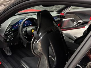 Ferrari 12 Cilindri 2025-thumb-10