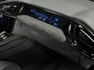 Ferrari 12 Cilindri 2025-thumb-15