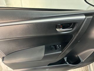 Toyota Corolla 2018 ΕΛΛΗΝΙΚΗΣ ΑΝΤΙΠΡΟΣΩΠΕΙΑΣ-thumb-11