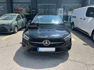 Mercedes-Benz A 200 2024-thumb-2