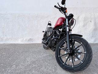 Harley Davidson Iron 883 2017 XL883N-thumb-7