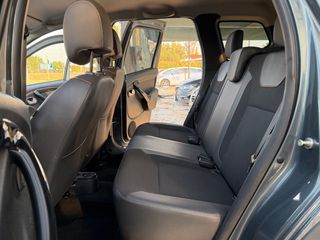 Dacia Duster 2017 1.2 Tce Prestige 4X2 Full Exta!!-thumb-33