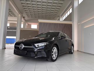 Mercedes-Benz A 180 2018 DIESEL-thumb-2