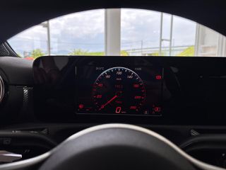 Mercedes-Benz A 180 2018 DIESEL-thumb-22