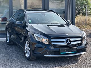 Mercedes-Benz GLA 200 2016 INSPIRATION-4MATIC-PANORAMA-NAVI-FULL EXTRA-thumb-6