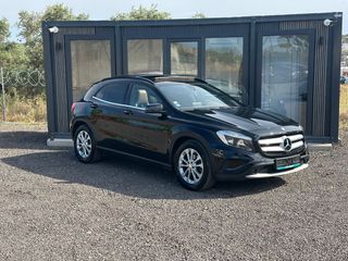 Mercedes-Benz GLA 200 2016 INSPIRATION-4MATIC-PANORAMA-NAVI-FULL EXTRA-thumb-7