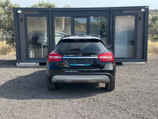 Mercedes-Benz GLA 200 2016 INSPIRATION-4MATIC-PANORAMA-NAVI-FULL EXTRA-thumb-13
