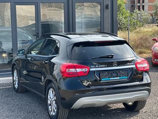 Mercedes-Benz GLA 200 2016 INSPIRATION-4MATIC-PANORAMA-NAVI-FULL EXTRA-thumb-14