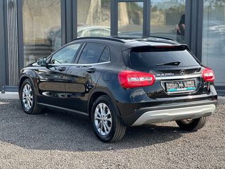 Mercedes-Benz GLA 200 2016 INSPIRATION-4MATIC-PANORAMA-NAVI-FULL EXTRA-thumb-18