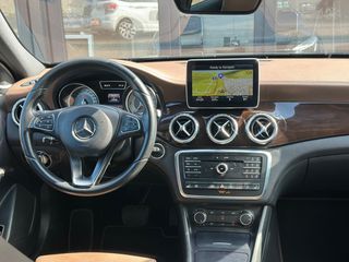 Mercedes-Benz GLA 200 2016 INSPIRATION-4MATIC-PANORAMA-NAVI-FULL EXTRA-thumb-21