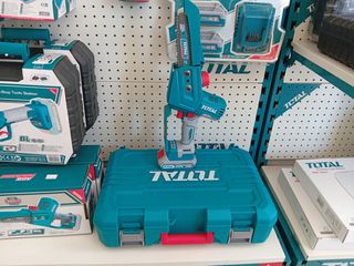 Κλάδευτικό Αλυσοπρίονο Μπαταρίας TOTAL 20V με Λάμα 15cm 2×2.0Ah