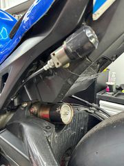 Honda CBR 1000RR 2010 FIREBLADE-thumb-5