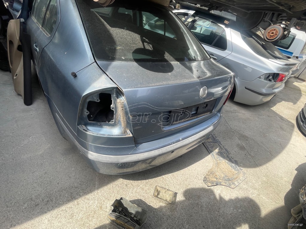 ΤΖΑΜΟΠΟΡΤΑ-SKODA OCTAVIA 5