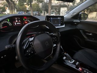 Peugeot 2008 2021 PureTech Allure-thumb-16