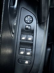 Peugeot 2008 2021 PureTech Allure-thumb-20
