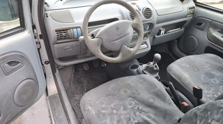 Renault Twingo 2005-thumb-9