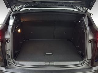 Peugeot 3008 2022 1.2 PureTech 130 Active Pack EAT8-thumb-15