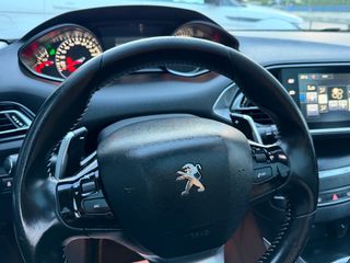 Peugeot 308 2015 Feline ΑΥΤΟΜΑΤΟ (130hp/Panorama/Alcantara/Keyless)-thumb-20