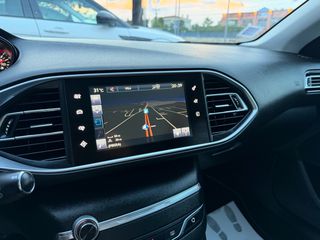 Peugeot 308 2015 Feline ΑΥΤΟΜΑΤΟ (130hp/Panorama/Alcantara/Keyless)-thumb-24