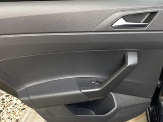 Volkswagen Polo 2018 TDI 1.6-thumb-34