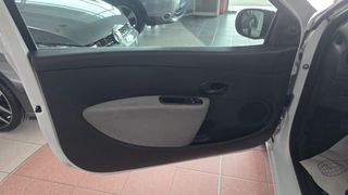 Renault Clio 2011 1.5 DCI DIESEL VAN-thumb-10