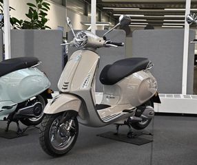 Vespa Primavera 125 2026 4 ΕΤΗ ΕΓΓΥΗΣΗ 30 ΑΤΟΚΕΣ ΜΕ ΔΩΡΟ ΑΞΕΣΟΑΥΡ-thumb-2