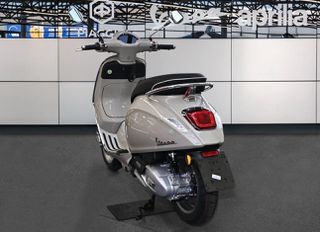 Vespa Primavera 125 2026 4 ΕΤΗ ΕΓΓΥΗΣΗ 30 ΑΤΟΚΕΣ ΜΕ ΔΩΡΟ ΑΞΕΣΟΑΥΡ-thumb-1
