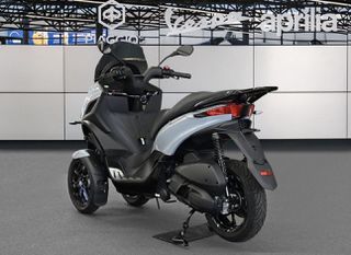 Piaggio MP3 310 2026 Ε5+ S 4 ΕΤΗ ΕΓΓΥΗΣΗΣ 24 ΑΤΟΚΕΣ ΔΟΣΕΙΣ-thumb-1