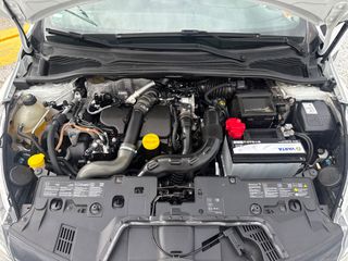 Renault Clio 2016 90HP NAVI LED DIESEL-thumb-24