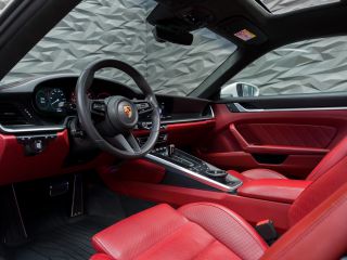 Porsche 911 2022 TURBO S-thumb-5