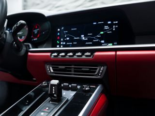 Porsche 911 2022 TURBO S-thumb-15