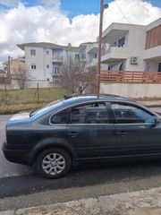 Volkswagen Passat 2004-thumb-8