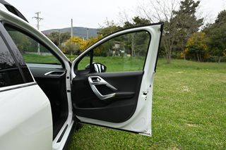 Peugeot 2008 2016 CROSSWAY-thumb-36