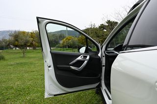 Peugeot 2008 2016 CROSSWAY-thumb-35