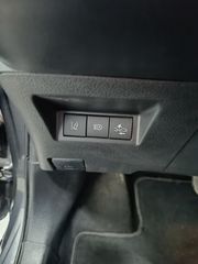 Toyota Yaris 2019 HYBRID 1.5-thumb-14