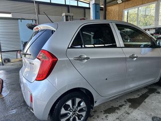 Kia Picanto 2015-thumb-4