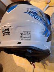 BMW one world carbon-thumb-2