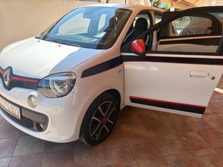 Renault Twingo 2016-thumb-10