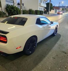 Dodge Challenger 2020 R/T-thumb-2