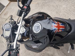 Triumph Tiger 800 2013-thumb-3