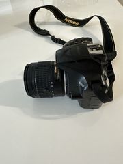 NIKON D3500-thumb-2