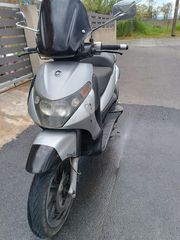 Piaggio Beverly 200 2003-thumb-2