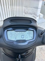 Piaggio Beverly 300 2022-thumb-10