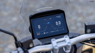 UM 2026 Rockville 300 i euro5+10 ΧΡΟΝΝΙΑ ΕΓΓΥΗΣΗ ΕΤΟΙΜΟΠΑΡΑΔΟΤΟ!!!-thumb-2