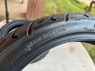 Πωλούνται ελαστικά scooter σετ (90/90-14 & 80/90-14)